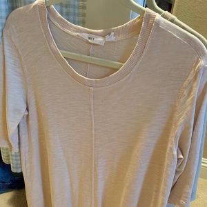 Light pink trapeze tunic, elbow sleeves, great fit